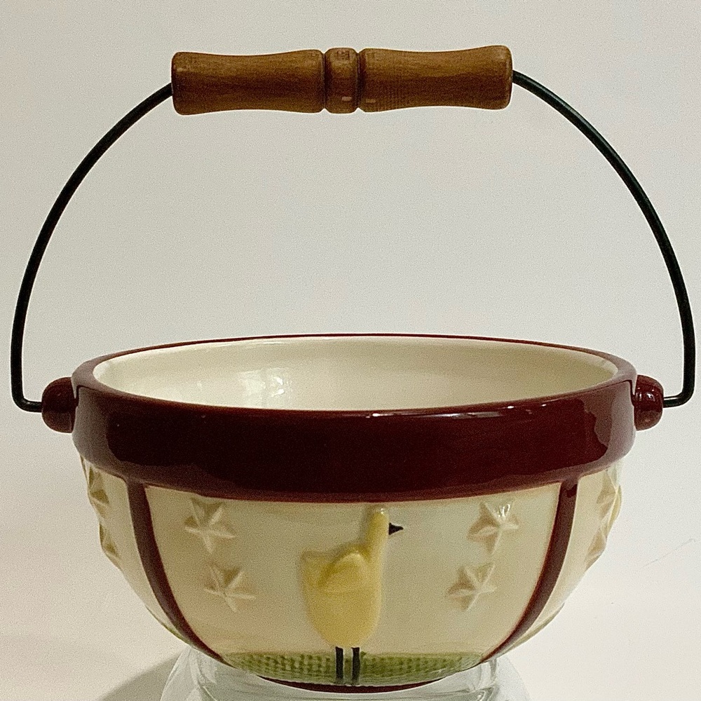 Tender Heart Treasures Crock Bowl w/ Handle Ironstone Pottery EUC